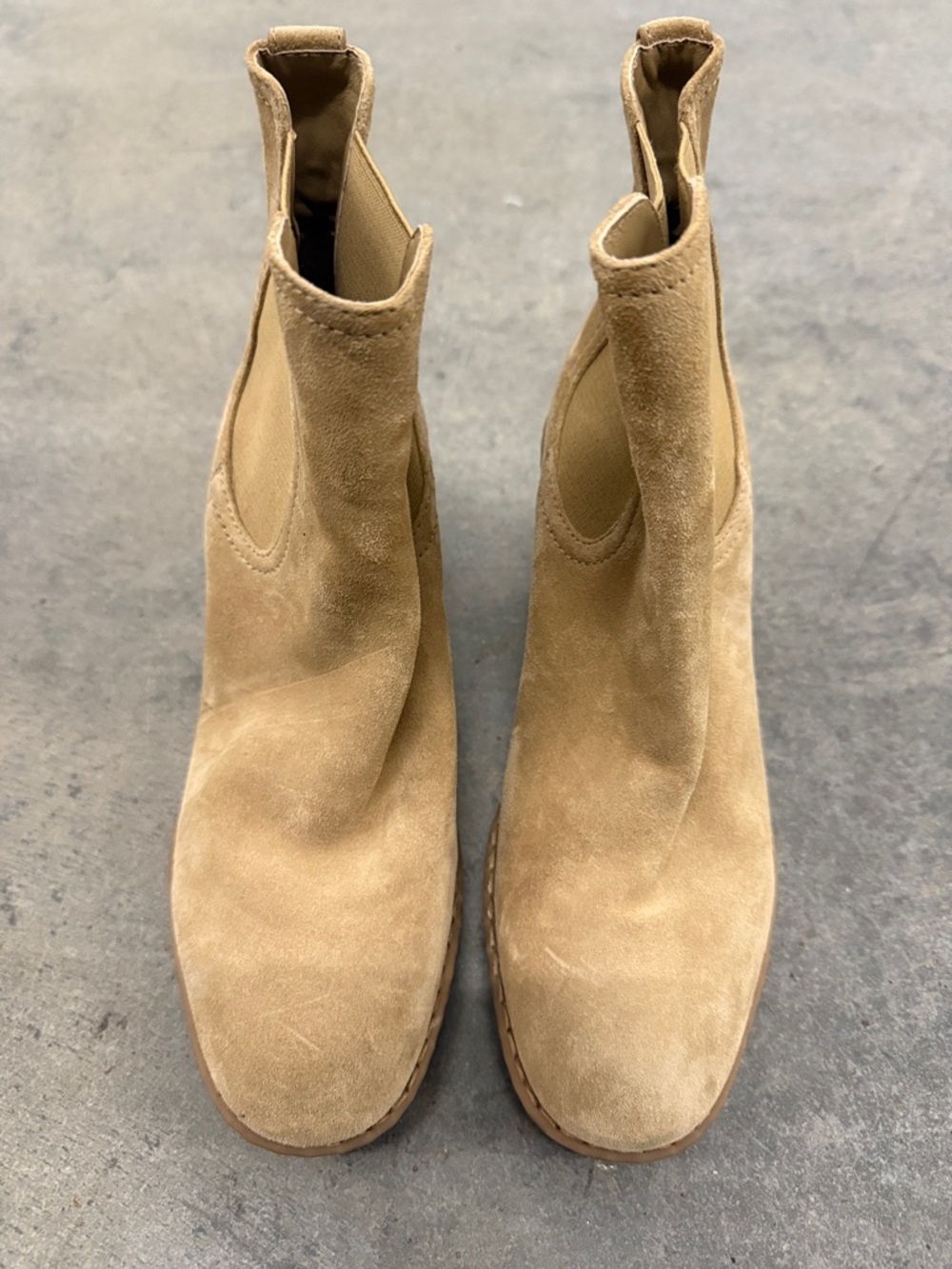 Vince Suede Chelsea Ankle Boots in Tan